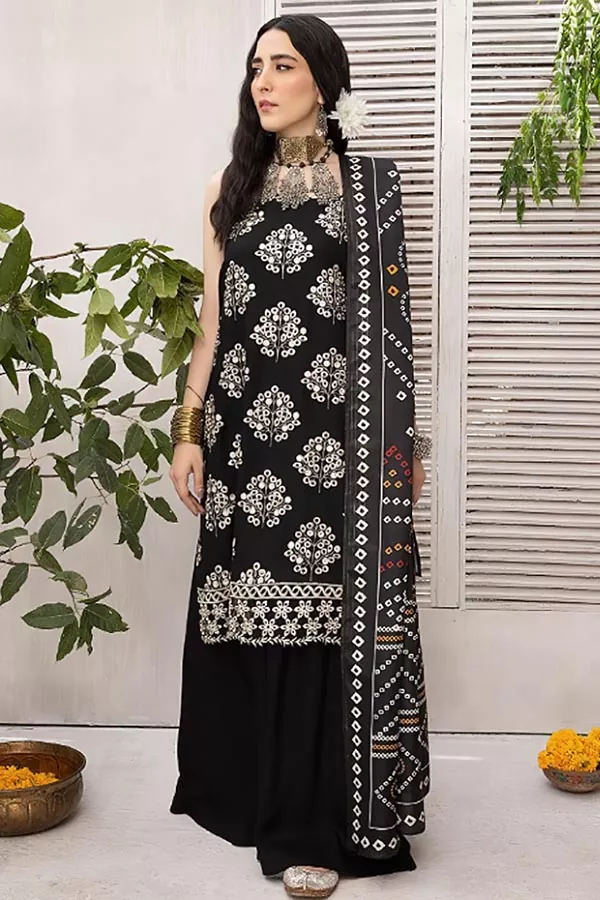 DF-1767: Nishat 3Pc Embroidered Khaddar Dress